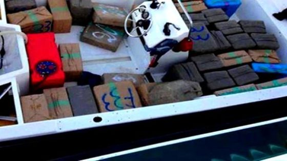 ضبط‭ ‬حوالي طن‭ ‬من‭ ‬المخدرات‭ ‬بسواحل‭ ‬اقليم الدريوش‬