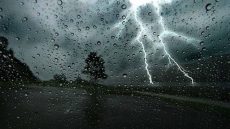 ثلوج كثيفة وأمطار رعدية.. حالة تأهب جوي بعدد من أقاليم المملكة