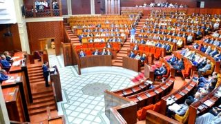 متابعة 17 برلمانيا بالفساد