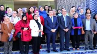 8 مارس.. جمعية الأعمال الاجتماعية بعمالة الحسيمة تحتفل بعيد المرأة