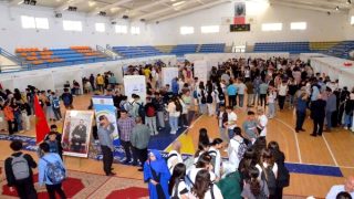 2500 مستفيد من الملتقى الإقليمي للتوجيه المدرسي بالحسيمة