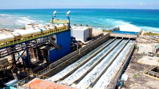 مشروع جديد لإحداث 3 محطات متنقلة لتحلية مياه البحر بإقليم الحسيمة