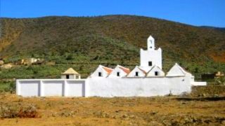 الحسيمة.. مسجد مسطاطة خصائص فريدة لمعلمة دينية