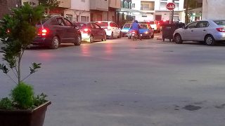 الحسيمة في عز الصيف.. أشغال ليلية تسرق النوم وازدحام يخنق النهار