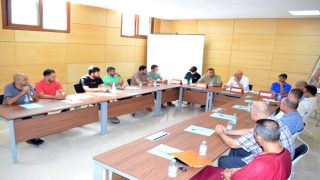 مهنيو المقاهي والمطاعم بالحسيمة يناقشون تحديات القطاع