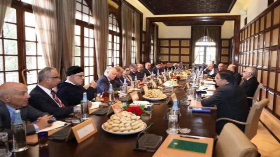 الملك يشرك زعماء الأحزاب في صياغة النسخة المحينة من مبادرة الحكم الذاتي