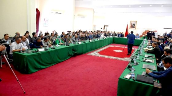 مطالب محلية تُغيّب قضايا مصيرية في لقاء التنمية بالحسيمة