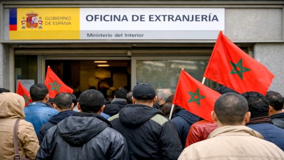 إسبانيا تدرس تسوية استثنائية لأوضاع نصف مليون مهاجر مغربي وفق هذه الشروط