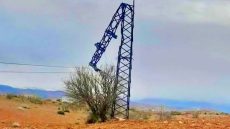 رياح قوية تُسقط أعمدة وخيوط كهربائية بالحسيمة ومطالب بتدخل لتفادي المخاطر