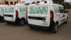 تتراجع عن حذف العبارات الدينية من سيارات نقل الأموات